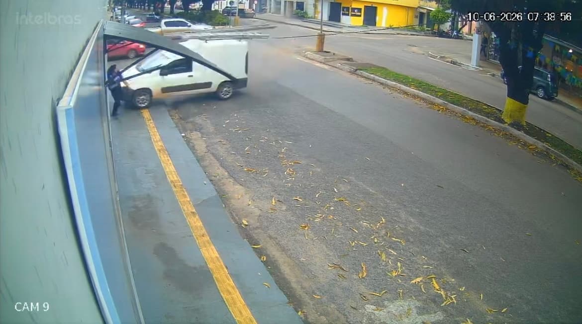 Vídeo mostra momento em que Fiorino invade loja e quase atinge mulher em Santarém
