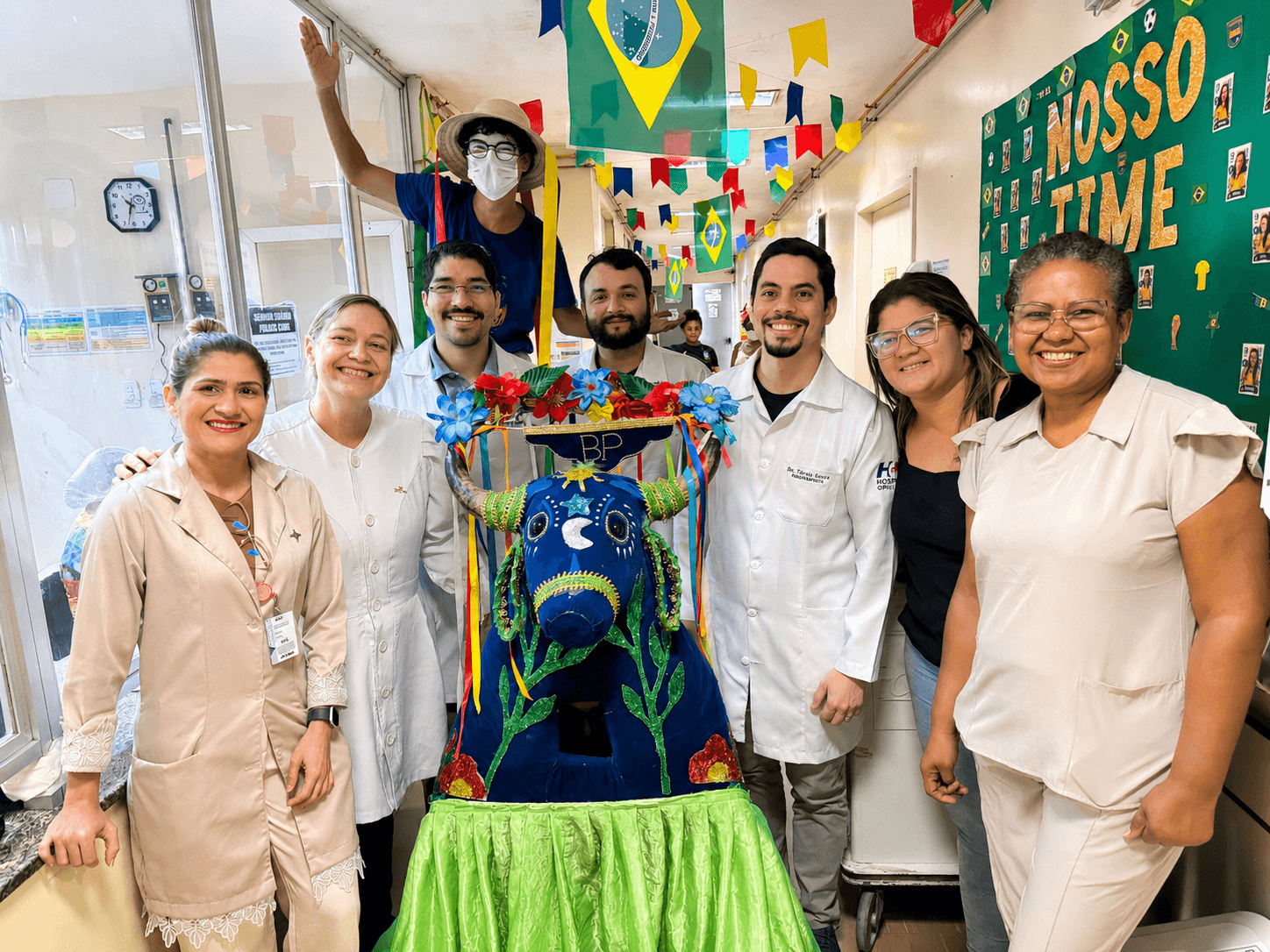 Arraial do Pavulagem leva alegria aos pacientes do Ophir Loyola
