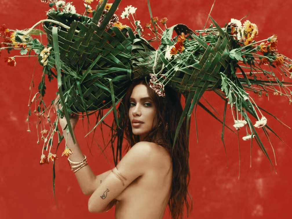 Anitta anuncia data de lançamento da segunda parte de seu projeto novo e empolga fãs