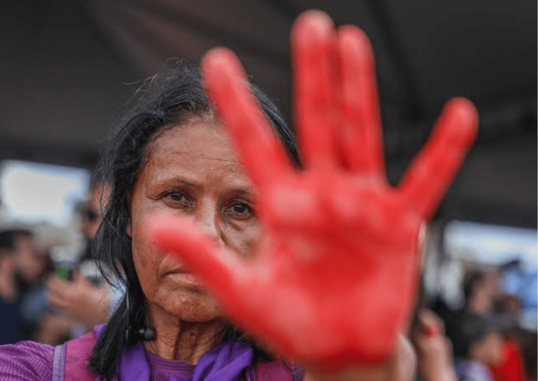 Recorde da década: Brasil teve mais de quatro feminicídios por dia em 2025