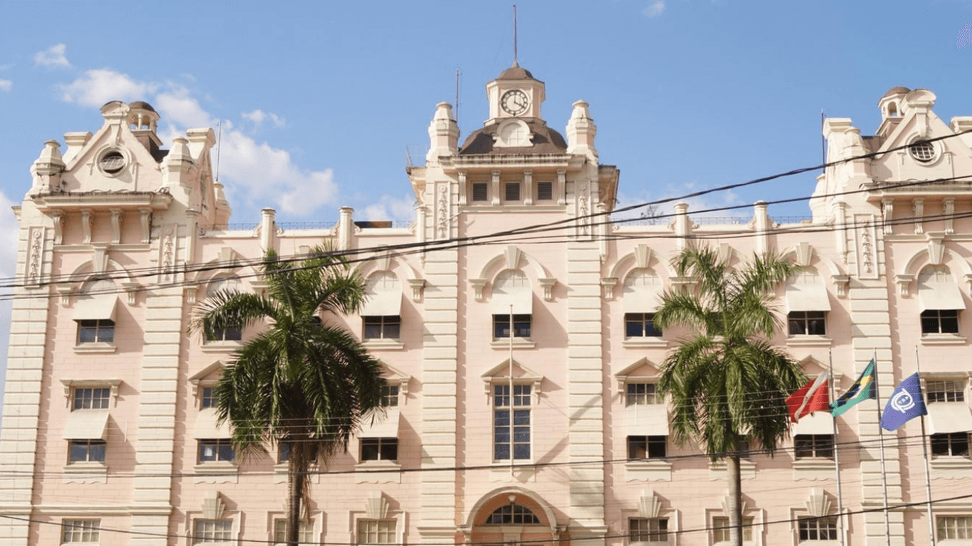 Últimos dias para se inscrever: concurso da CDP oferece vagas com salários de até R$ 7 mil