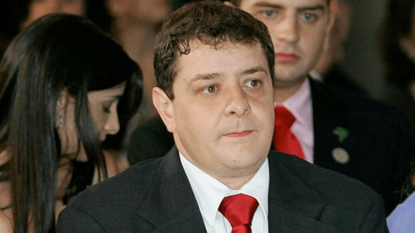 Ministro do STF André Mendonça manda PF investigar vazamento de dados sigilosos em caso envolvendo Lulinha