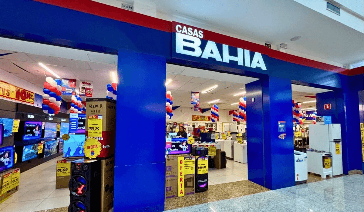 Casas Bahia fecham loja em Belém em meio à crise e fazem leilão com até 85% de desconto. Consumidor paraense, fique alerta