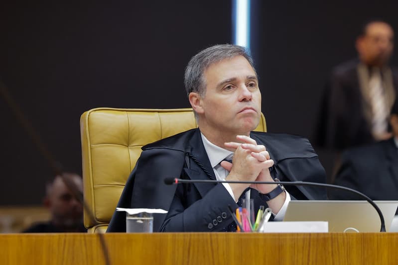 Mendonça indicou levar ao plenário do STF relatório da PF a despeito da posição da PGR sobre investigação