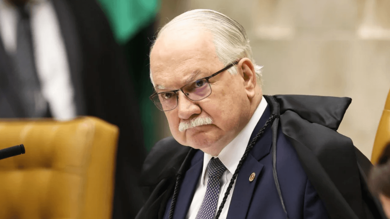 Em meio à crise no STF, Fachin defende Código de Ética e fim do inquérito das fake news