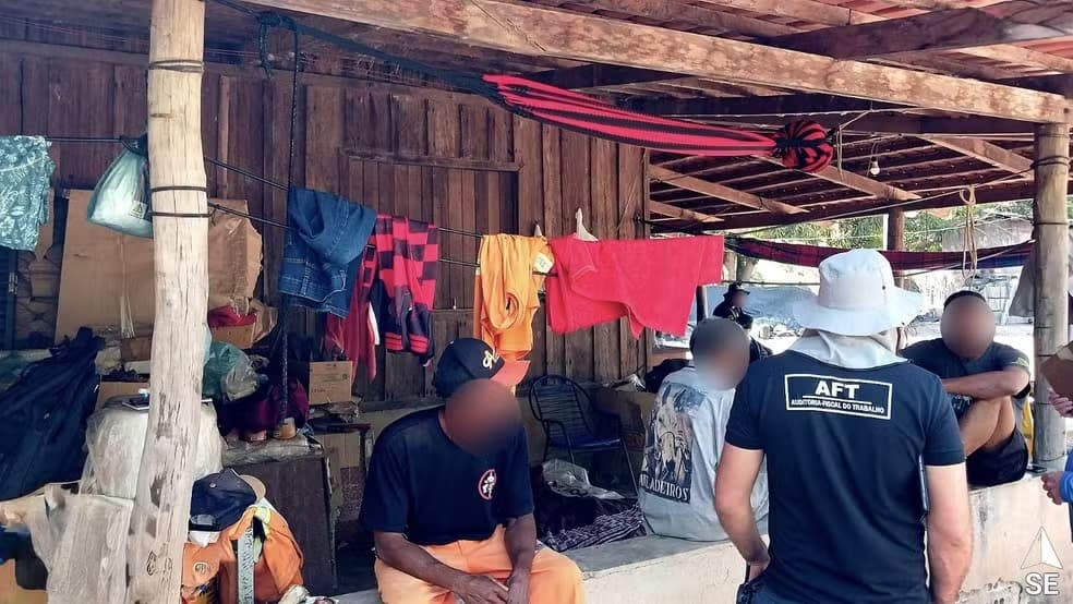 Trabalhadores e adolescente são resgatados de condições análogas à escravidão em fazendas no Pará