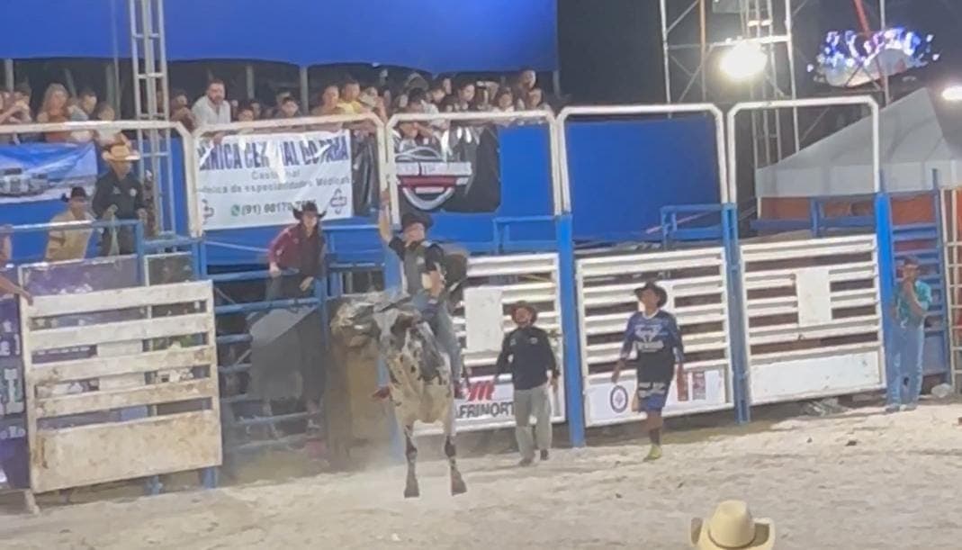 Touro atinge peão após queda em arena da Exposição Agropecuária de Castanhal; veja o vídeo 