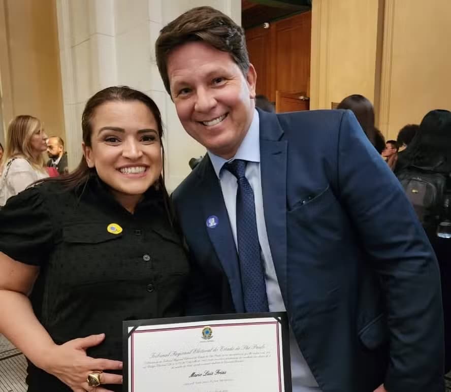 'Não tenho como incriminar ninguém', diz produtora de filme sobre Jair Bolsonaro