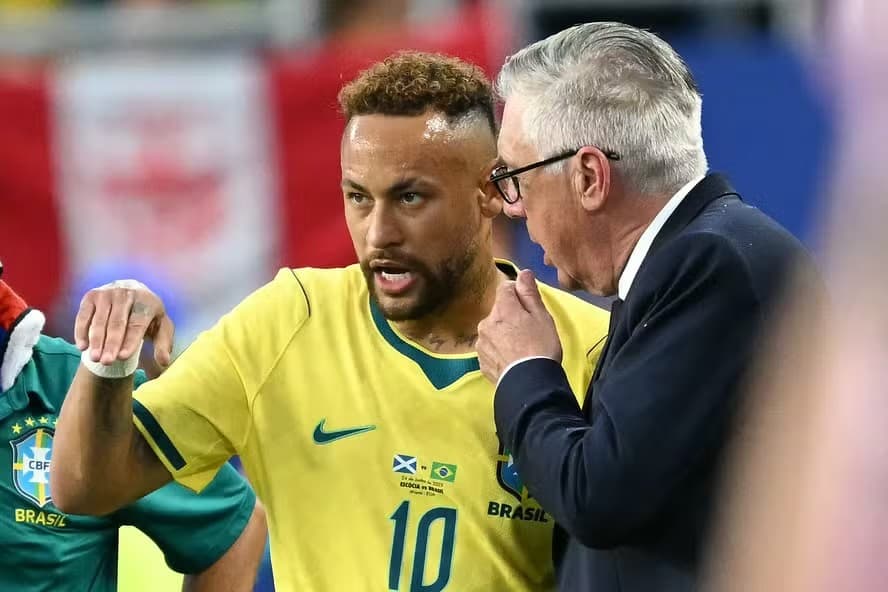 Ancelotti confirma fim de ciclo de Neymar na seleção brasileira; técnico aponta necessidade de renovação para futuro da equipe
