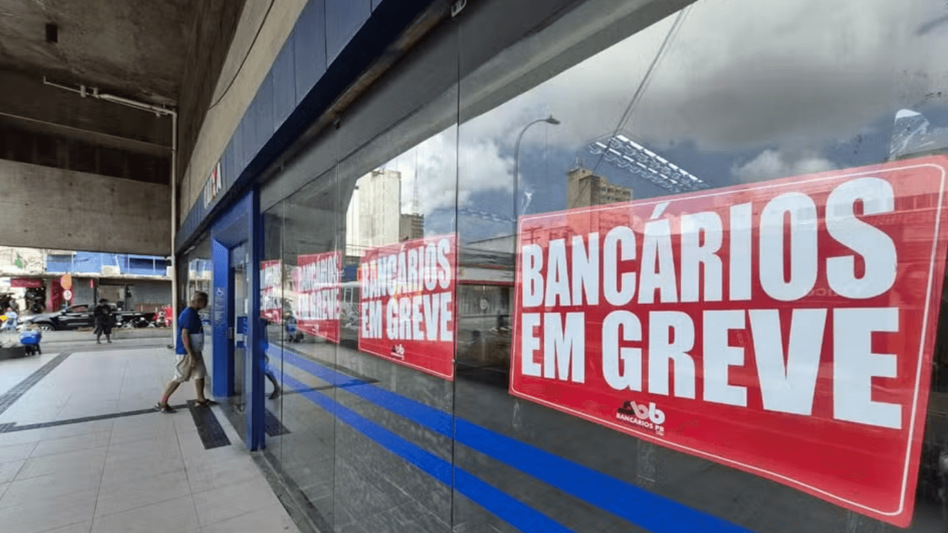 Greve dos bancários: Caixa retoma negociação com empregados nesta quarta-feira (16)