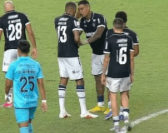 Alef Manga é afastado do Remo por discussão com Marlon após derrota no Mangueirão, afirma jornalista