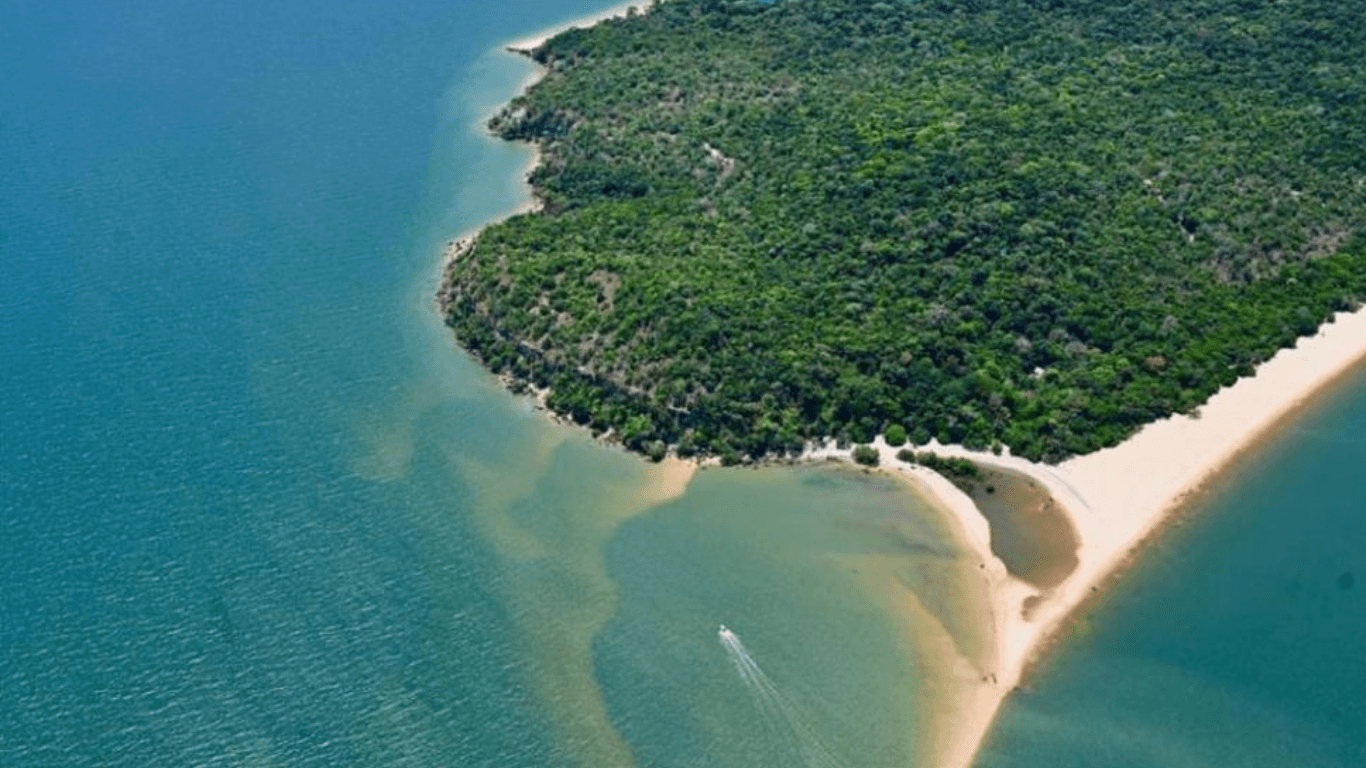 Ponta do Cururu, a praia que entrou em disputa judicial e expõe um dos casos mais inusitados da Amazônia