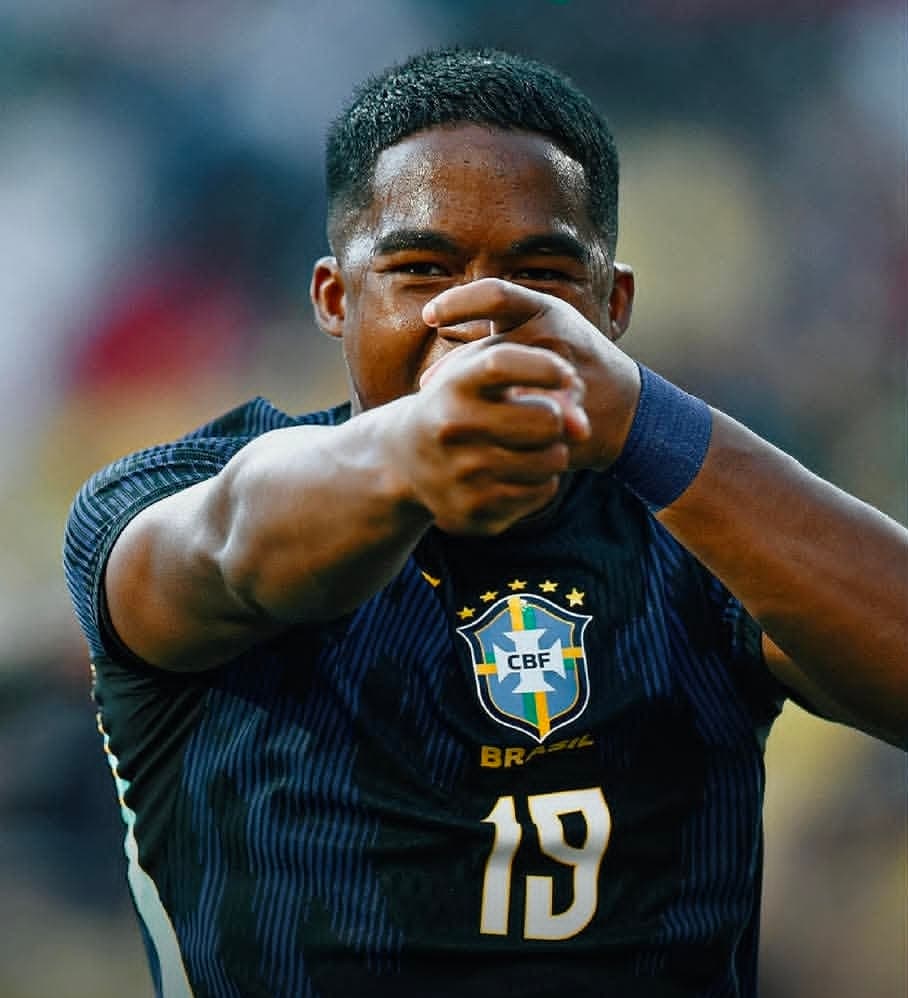Brasil vence Egito por 2 a 1 no último amistoso antes da Copa do Mundo