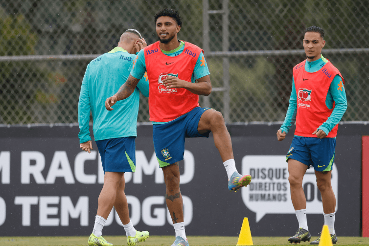 Éderson se junta ao grupo da Seleção Brasileira após ser convocado de última hora para a Copa
