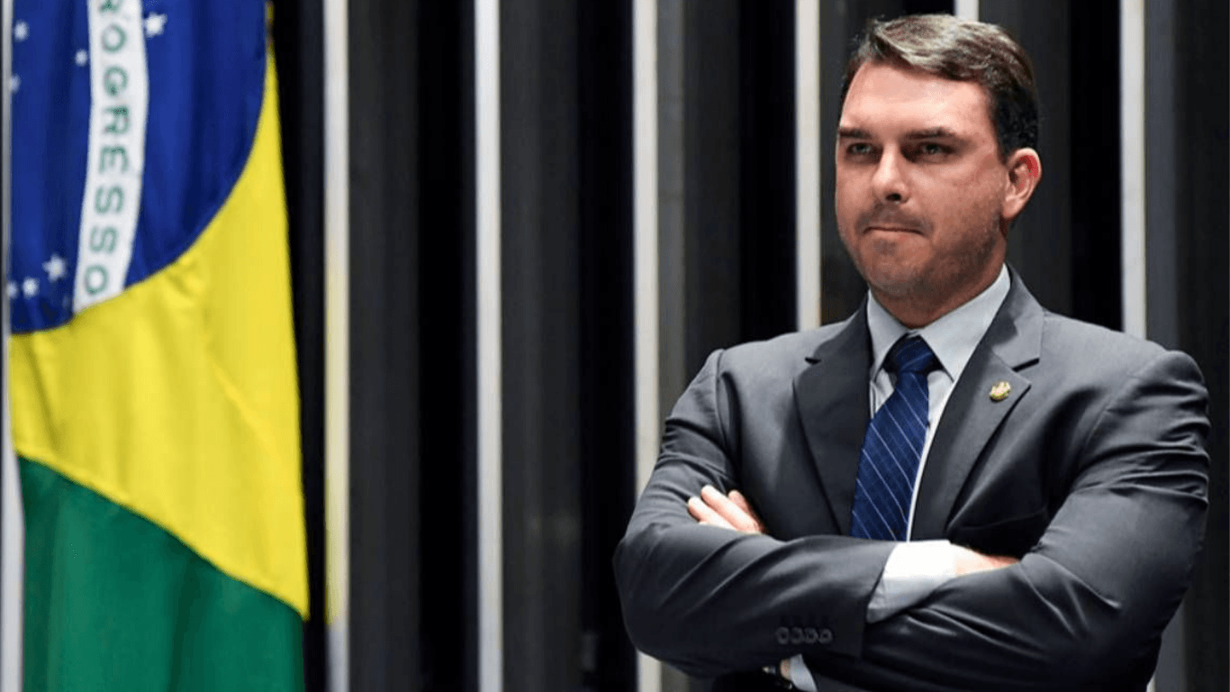 Quaest: enfraquecimento de Flávio Bolsonaro expõe fragmentação da direita para 2026