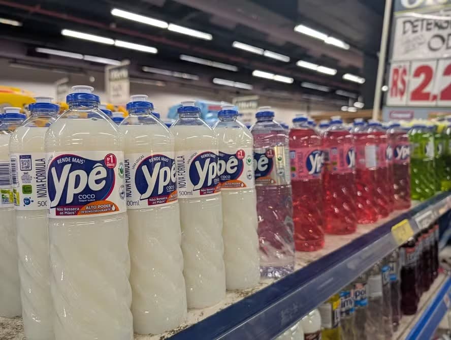Anvisa mantém suspensão de lotes da Ypê, mas libera produtos fabricados a partir de março