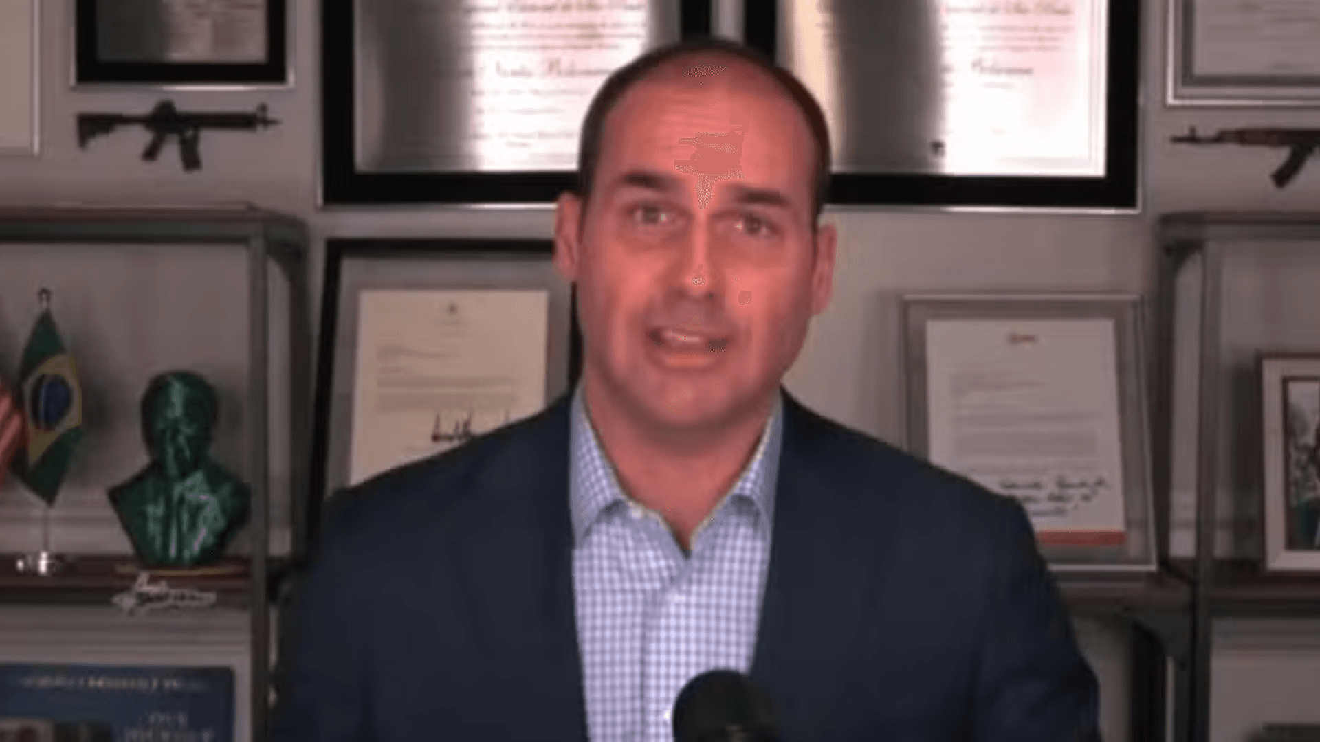 STF condena Eduardo Bolsonaro por atuar nos EUA para tentar coagir ministros