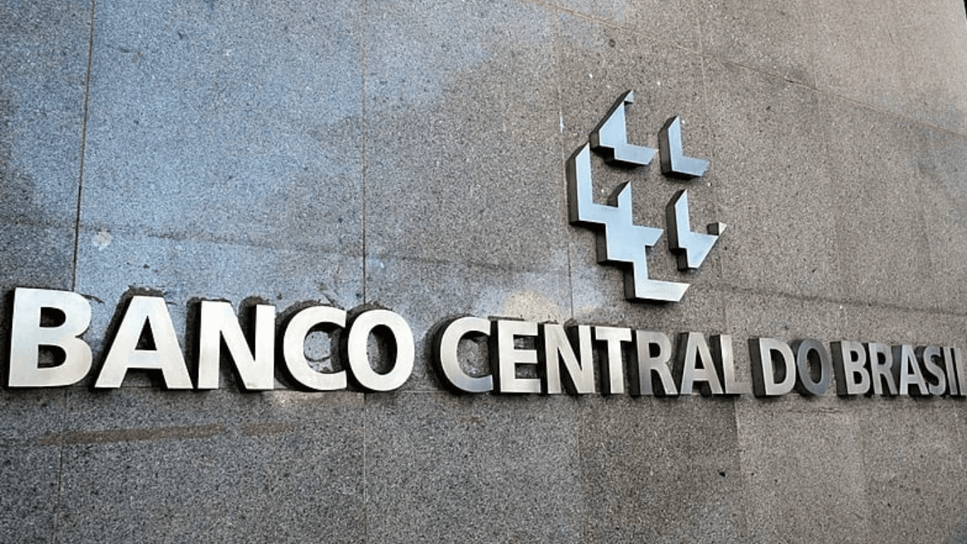 Copom deve reduzir taxa Selic após desaceleração da inflação e alívio no cenário internacional