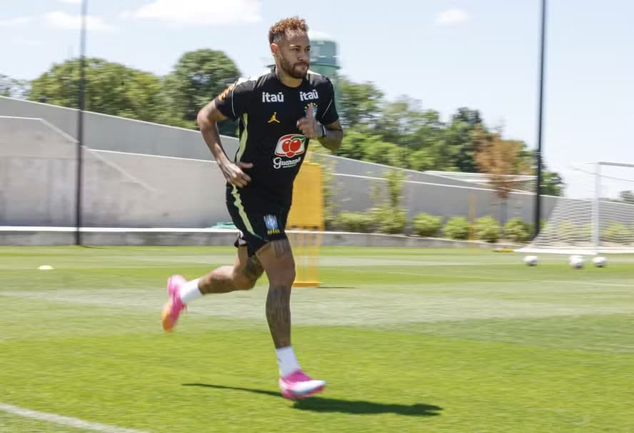 Neymar está fora do jogo contra o Haiti; atacante não viaja com a Seleção para a Filadélfia