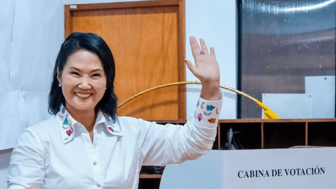 Keiko Fujimori abre vantagem irreversível e deve assumir Presidência do Peru