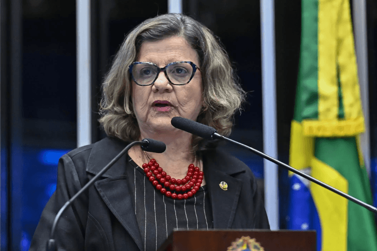 Pautas-bomba, afastamento entre Lula e Alcolumbre e calendário apertado impõem desafios à nova líder do governo no Senado
