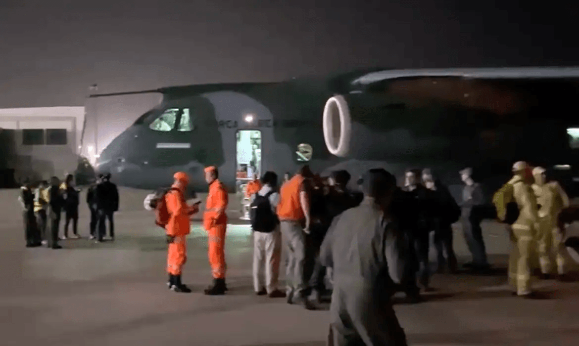 Brasil envia terceiro avião com ajuda humanitária à Venezuela