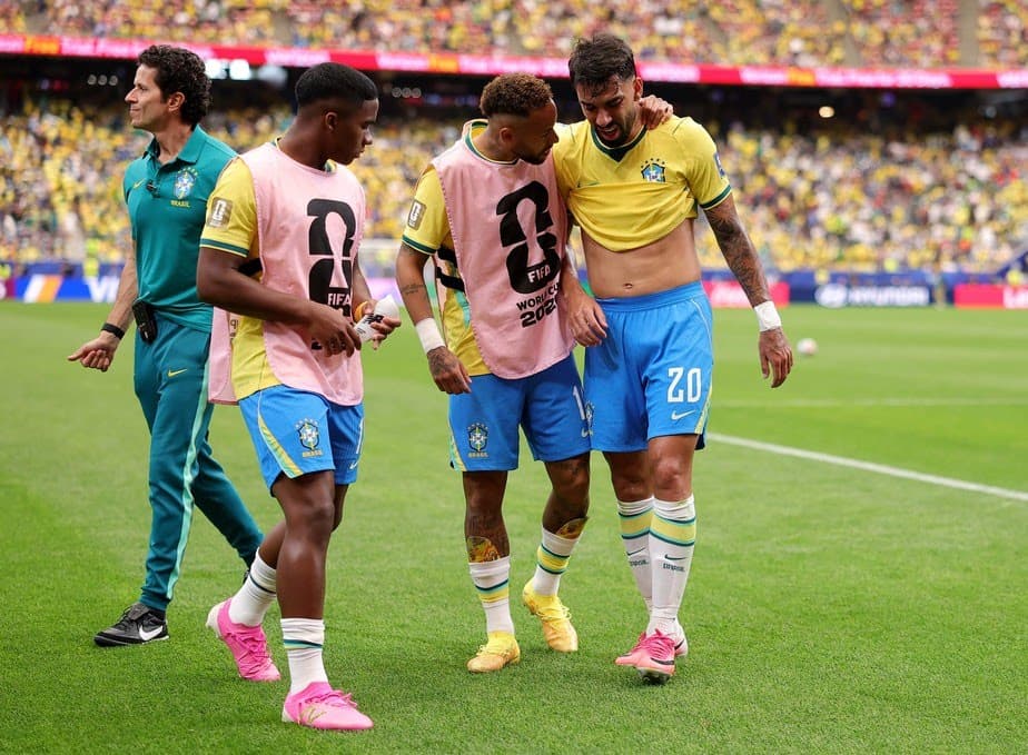 Paquetá tem lesão na coxa confirmada e deve desfalcar o Brasil nas oitavas da Copa