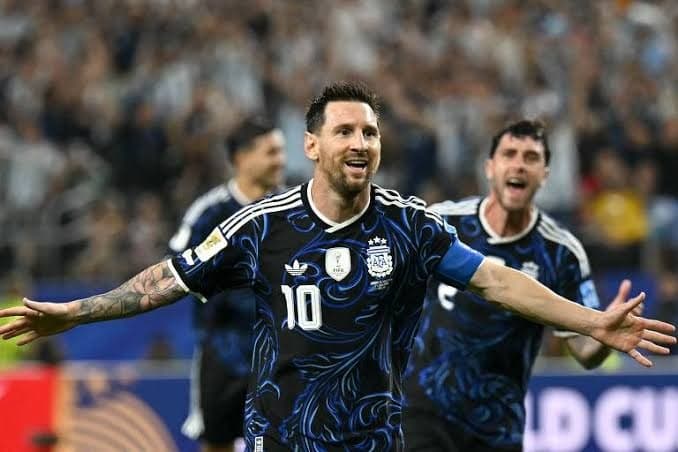 Argentina enfrenta Cabo Verde em Miami com Messi buscando ampliar recordes históricos