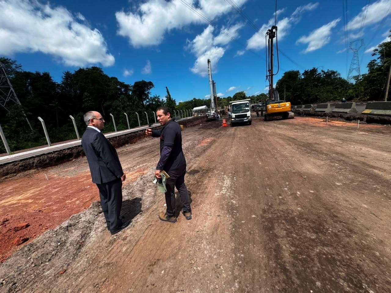 Ministério Público faz vistoria técnica na obra da Avenida Liberdade após trecho ceder