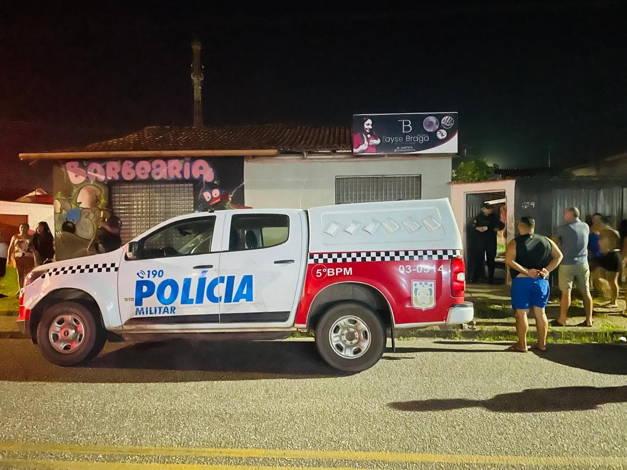 Mulher é encontrada morta dentro de casa no bairro Jaderlândia, em Castanhal; vítima tinha ferimentos no pescoço