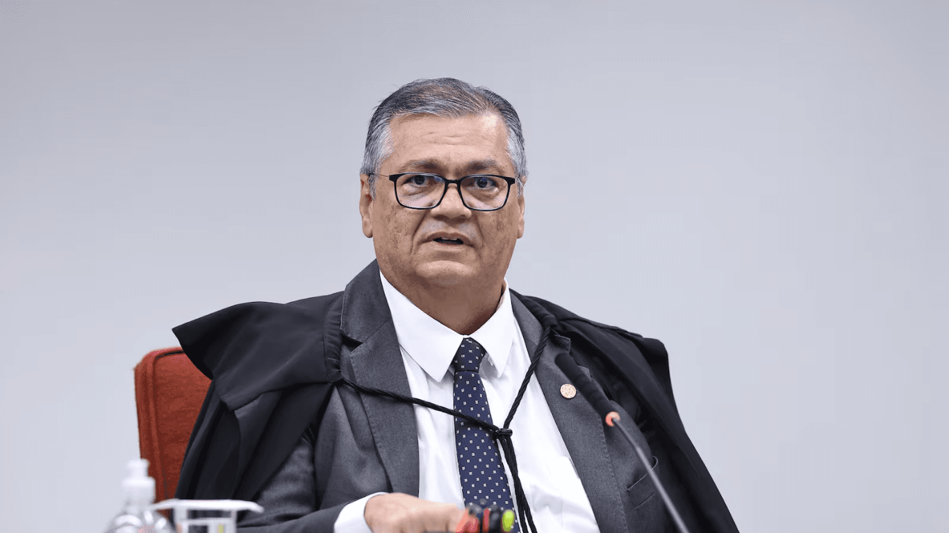 Flávio Dino cobra Câmara e Senado sobre transparência de emendas e reforça veto a indicações por ex-parlamentares