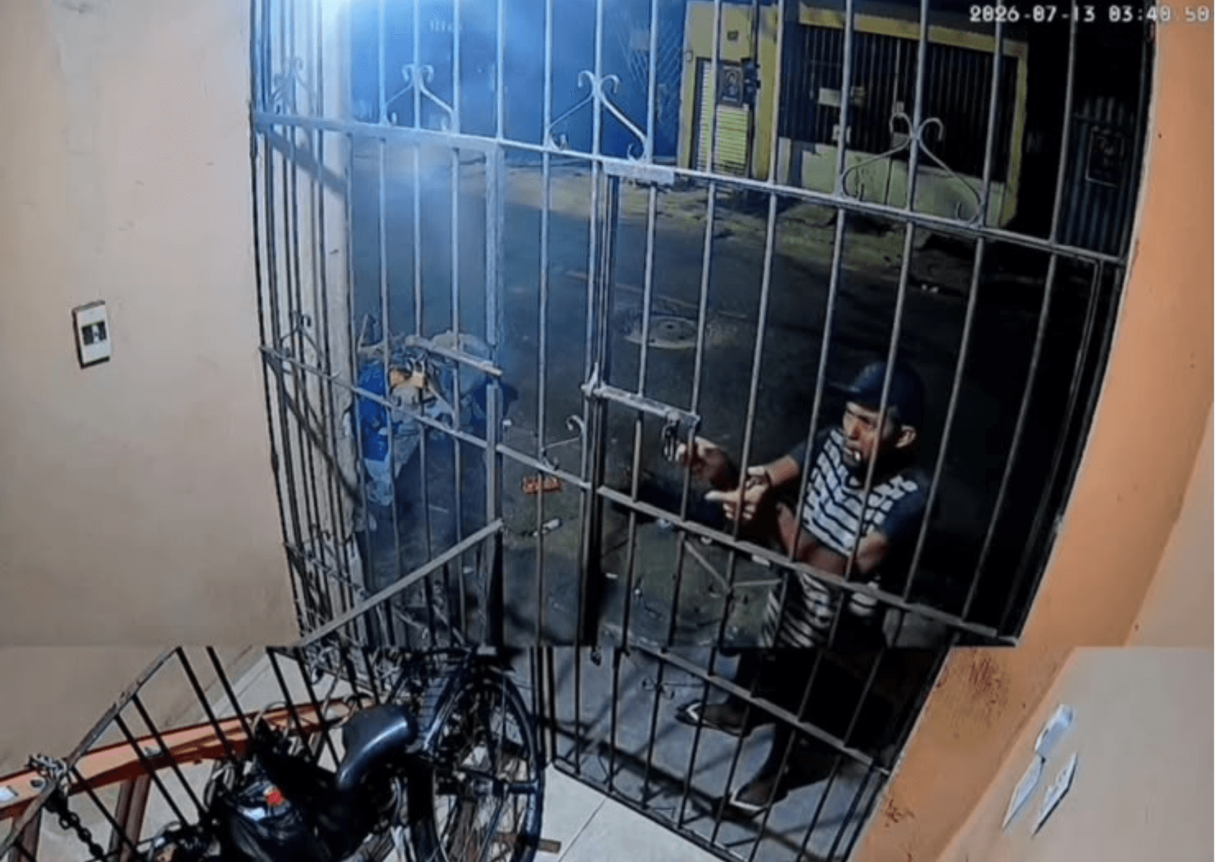 Homem invade residência e furta bicicleta durante a madrugada no bairro do Telégrafo, em Belém