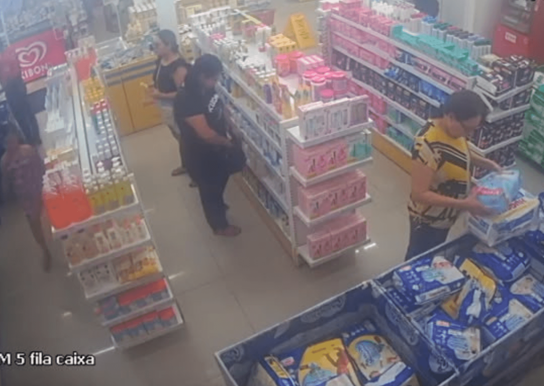 Mulher é presa após furtar produtos de farmácia na Marambaia, em Belém