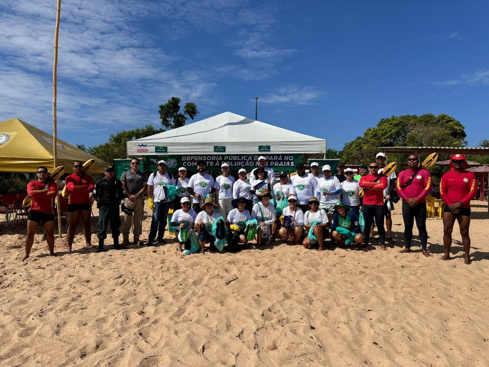 Defensoria do Pará faz ação especial de cidadania e preservação ambiental em praias de Belém