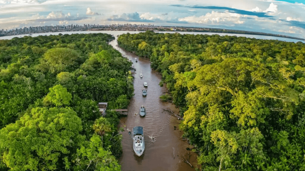 Belém é escolhida por revista americana como destino para conhecer o Brasil e secretário destaca iniciativas na região