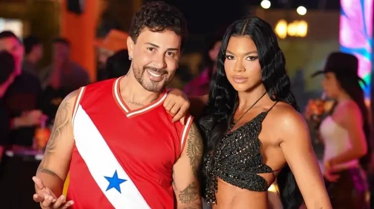Carlinhos Maia exibe camisa com bandeira do Pará durante festa do Rancho e chama atenção nas redes sociais