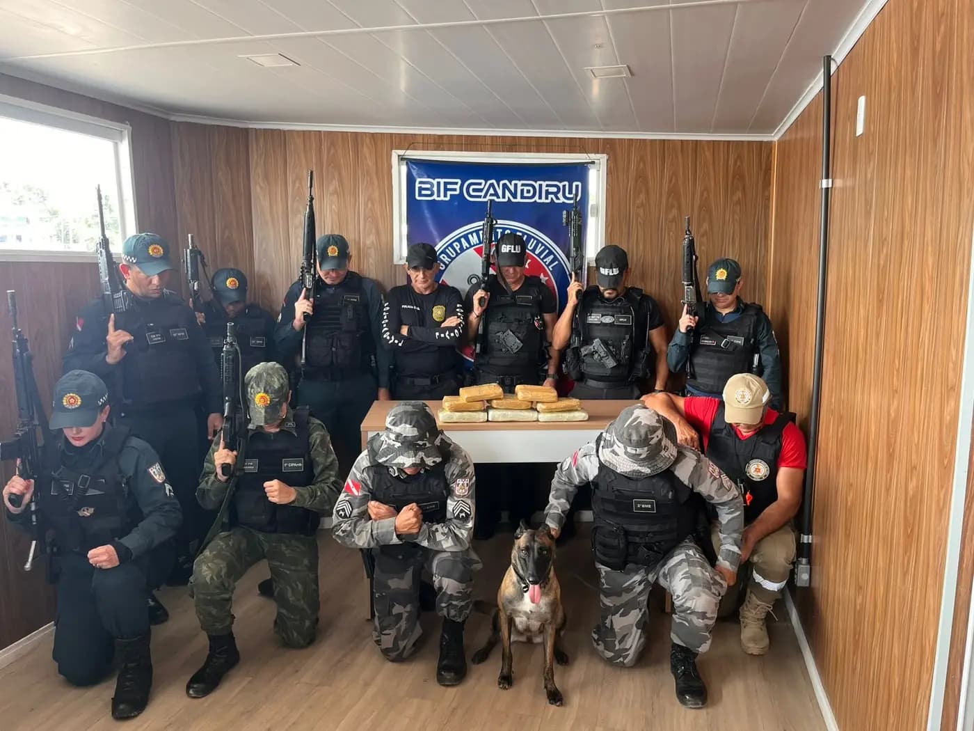 8,5 kg de maconha são apreendidos em embarcação durante fiscalização no Baixo Amazonas