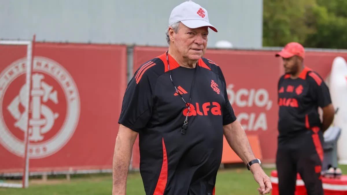 Abel Braga se justifica após polêmica: 'Quem perde um filho não é homofóbico'