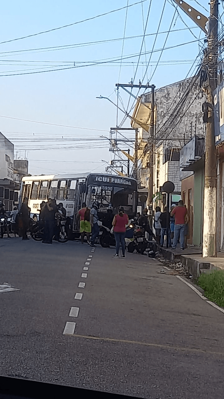 Acidente é registrado na Cidade Nova, em Ananindeua, e mulher fica ferida com gravidade