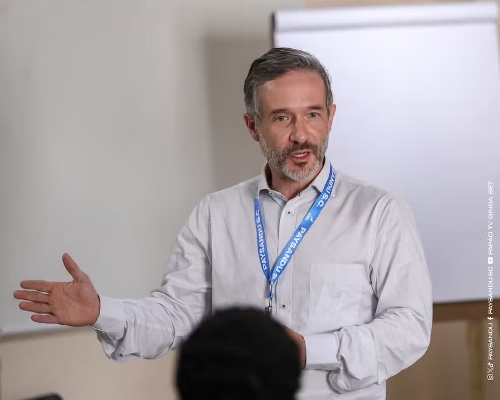 Advogado e professor assume a presidência do Paysandu; conheça o perfil de Márcio Tuma