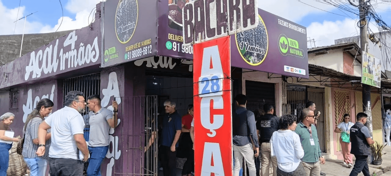 Após 4 mortes por doença de Chagas, operação interdita ponto de venda de açaí em Ananindeua