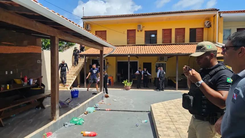 Após denúncias, polícia encerra festa com 40 pessoas em Salinas