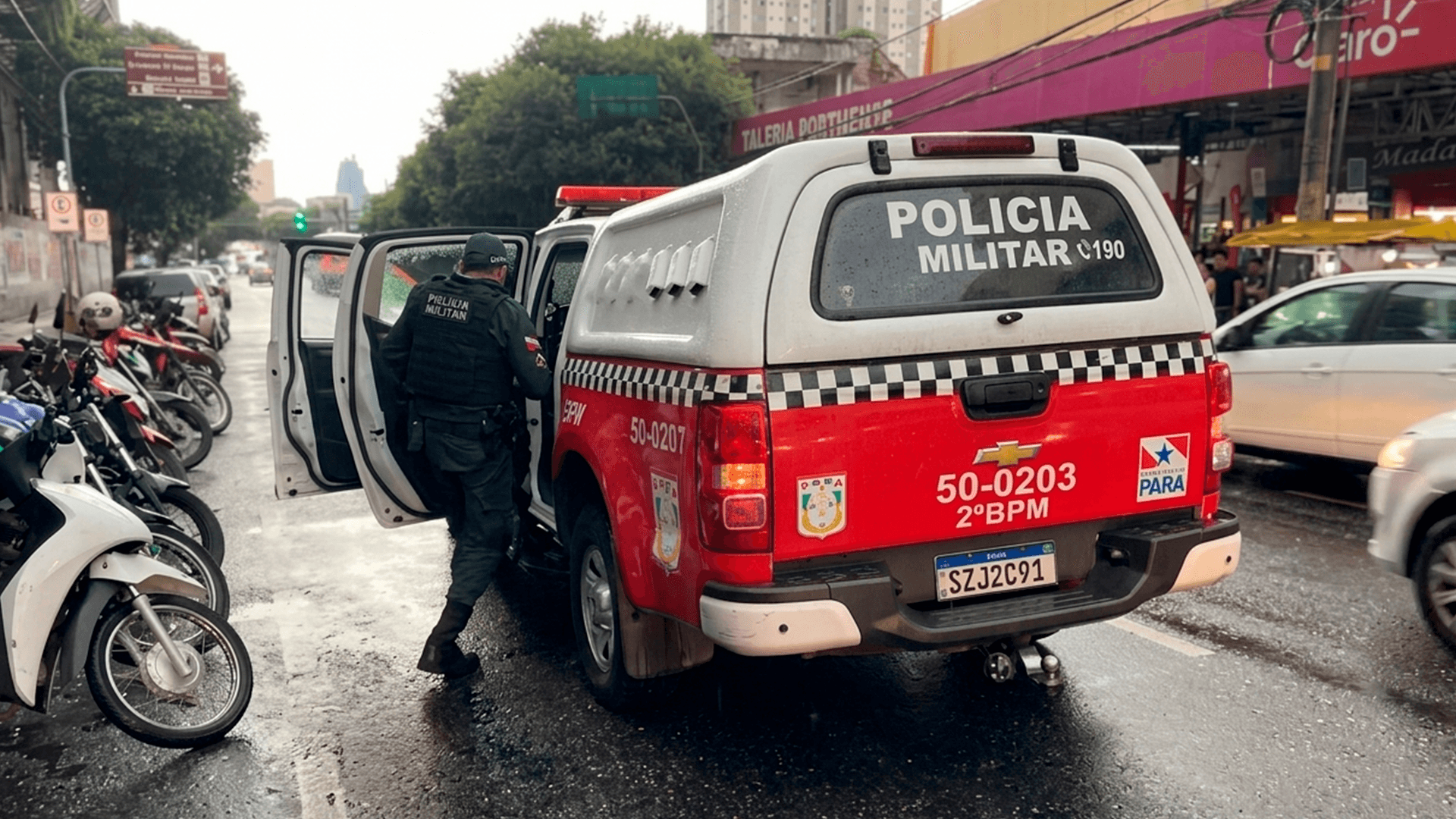 Assalto a joalheria no Shopping Pátio Belém mobiliza polícia; suspeitos fugiram de moto