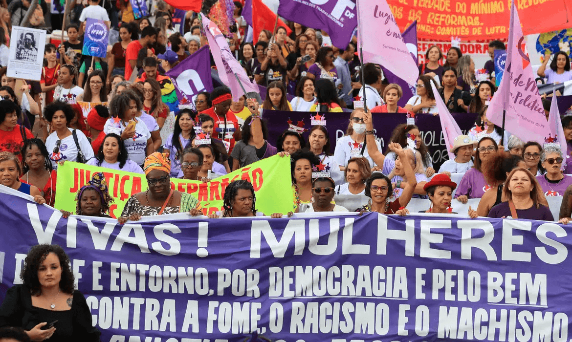 Ato Mulheres Vivas acontece em Belém neste sábado, 6, contra o feminicídio
