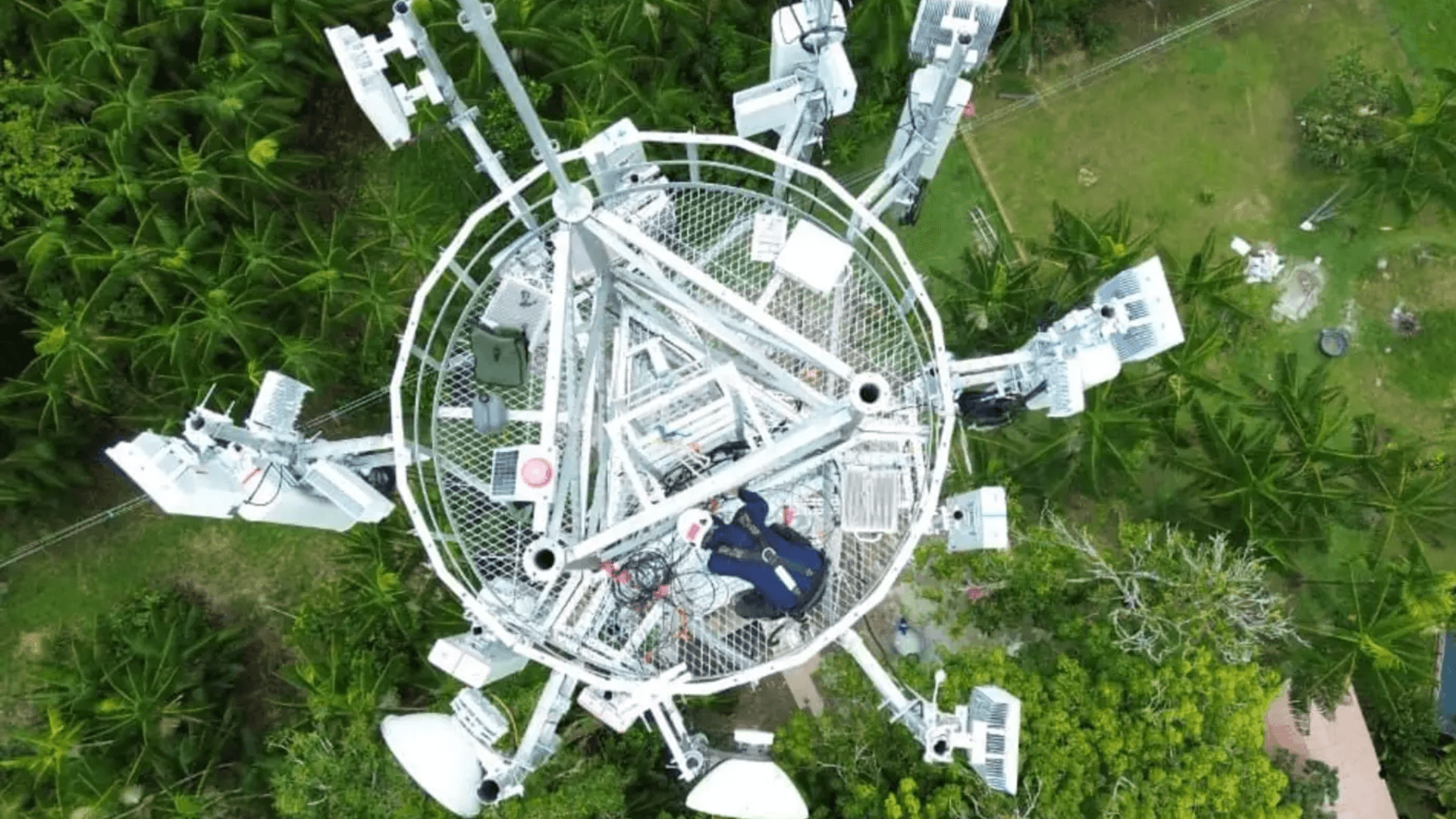 Belém amplia rede digital e instala 40 novas antenas 4G e 5G antes da COP30