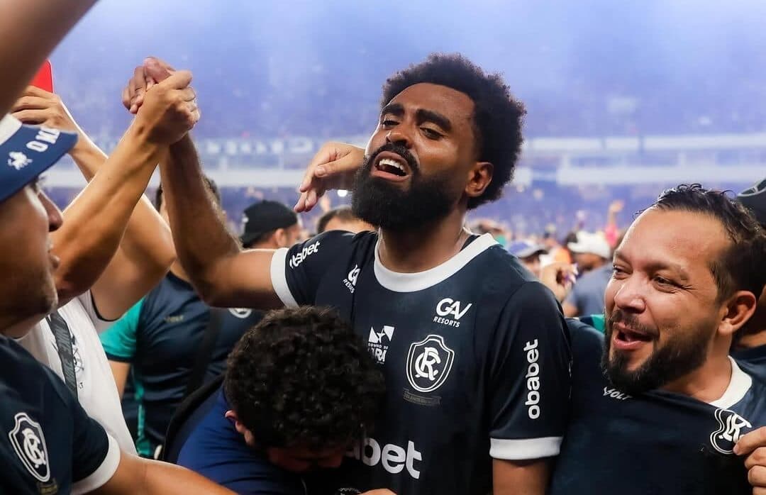 Caio Vinícius se despede do Remo após acesso à Série A: 'Ganharam um torcedor'