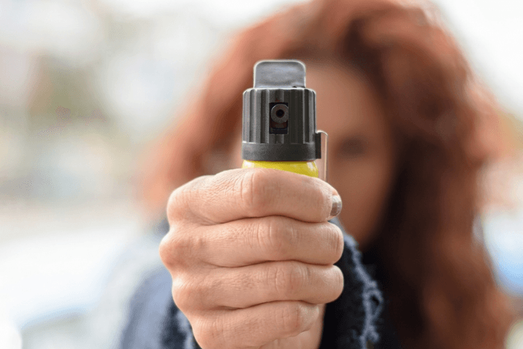 Câmara aprova posse de spray de pimenta para mulheres para defesa pessoal
