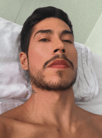 Campanha pela vida de John mobiliza redes sociais em busca de tratamento urgente contra o câncer