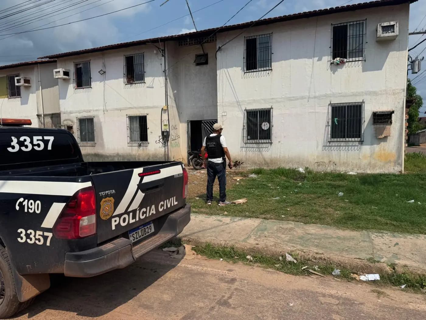 Casal é preso com submetralhadora e com quase 20kg de entorpecentes em Moju, nordeste do Pará