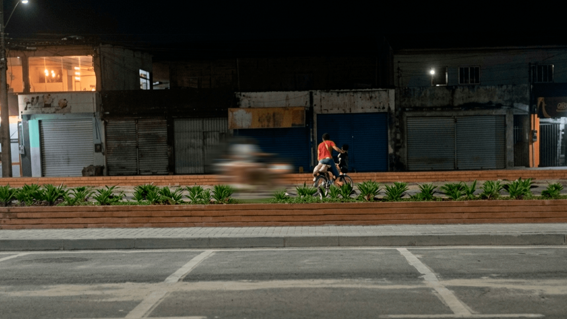 Ciclista fica gravemente ferida ao ser atingida por motocicleta na BR-010, em São Miguel do Guamá